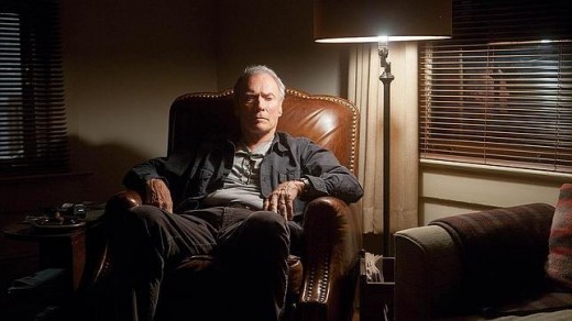 Clint Eastwood descarta aparecer en ‘LOS MERCENARIOS 3′, pero se ve dirigiéndola.
