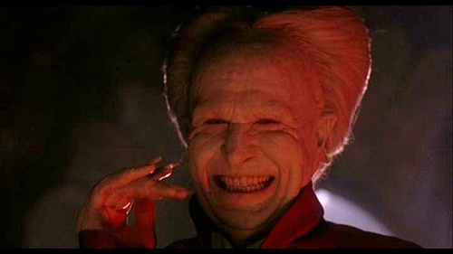 Drácula y el cine, una relación inmortal. Homenaje a los 100 años de la muerte de Bram Stoker.