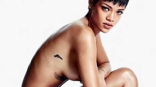 Rihanna muy sexy.