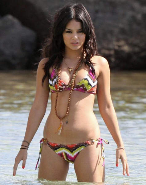 vanesa-hudgens-desnuda-cineralia-5