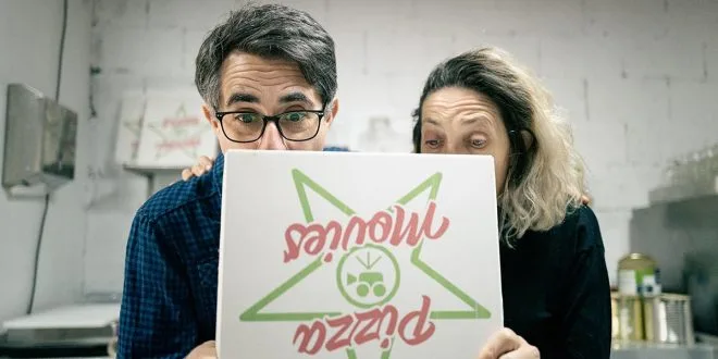 Crítica de ‘Pizza movies’. Irregular comedia sobre la crisis de la mediana edad